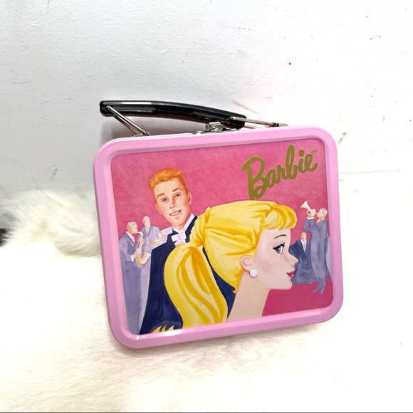 1994 Barbie X Fossil | Barbie Limited Edition Watch - Picture 3 of 5